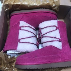 Koolaburra by UGG  Michon Short Fashion Boot